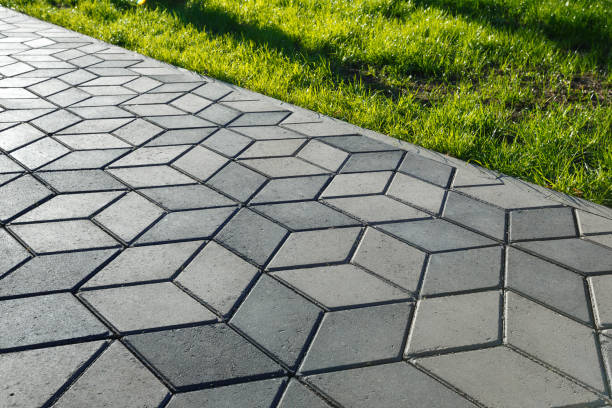 Best Interlocking Driveway Pavers  in Davison, MI